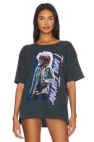 DAYDREAMER Tina Turner 1984 Merch Tee in Dark Grey