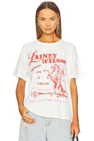 Lainey Wilson Bell Bottom Country Merch Tee DAYDREAMER