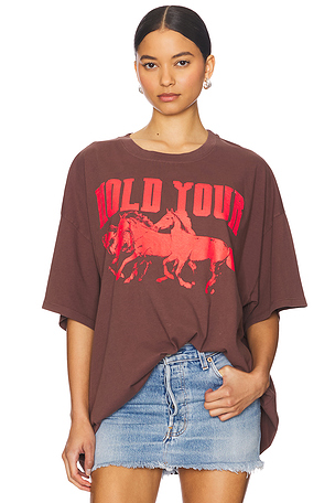 T-SHIRT HOLD YOUR HORSES DAYDREAMER