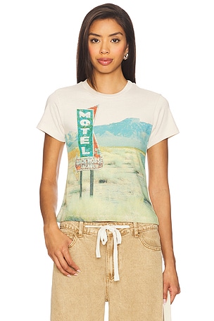 Motel Ranch House Vintage Tee DAYDREAMER