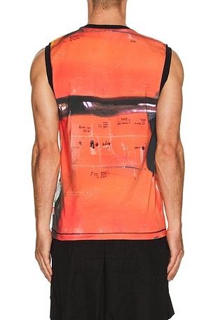 Diesel Hessa Tank in Red,White