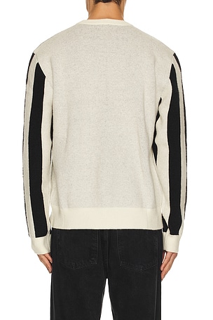 Duvin Design Leisure Sport Crew Knit Sweater in Cream. Size XL/1X. Also