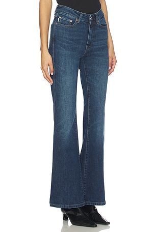 DL1961 Claira Straight Boot Jeans in Blue. Size 32. Also