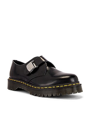 靴 Dr.Martens FENIMORE LOW Dr. Martens Fenimore Low in Black | REVOLVE