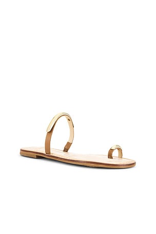 Dolce Vita Wink Sandal in Brown
