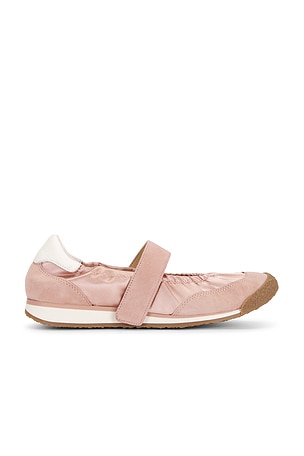 Spruce Sneaker Dolce Vita