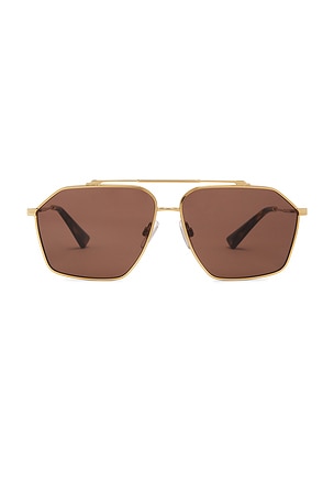 Aviator SunglassesDolce & Gabbana$478