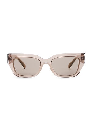 Square SunglassesDolce & Gabbana$392