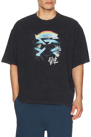 Shield Helmet Short Sleeve T-Shirt Daily Paper