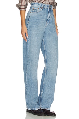 Dr. Denim Donna Wide Leg Jeans in Denim-Medium. Size 32. Also