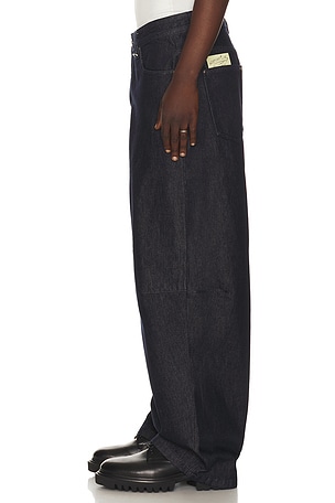 DRMERS CLUB Post It Note Jeans in Dark Blue. Size XL/1X. Also