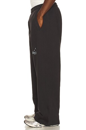 DRMERS CLUB Find Your Own Signs Sweatpants in Black