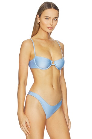 De Rococo Petra Top in Baby Blue