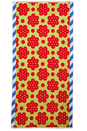Raspberry Beach Towel Dusen Dusen