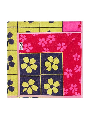 Hibiscus Beach Towel Dusen Dusen