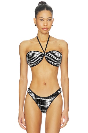 Finn Top DEVON WINDSOR