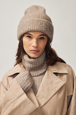 Alina Beanie EAVES