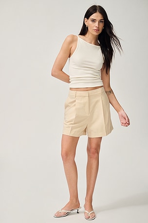 Siya Short EAVES