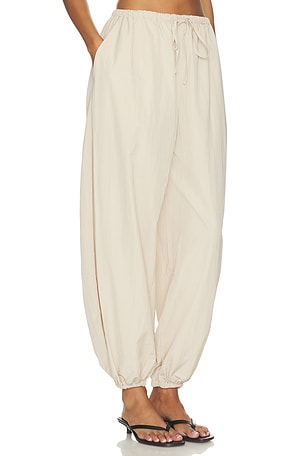 EAVES Leny Parachute Pant in Grey