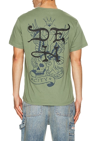 Ed Hardy Heart Skull Tee in Olive. Size XL/1X. Also