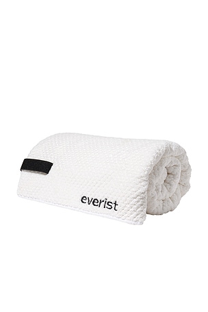 Everist The Quick-dry Hair Towel in Beauty: NA