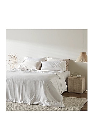 Ettitude Signature Sateen Duvet Cover in White