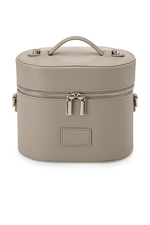 Oval Toiletry Case ETOILE COLLECTIVE