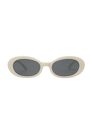 Lyric Leigh Sunglasses Elisa Johnson