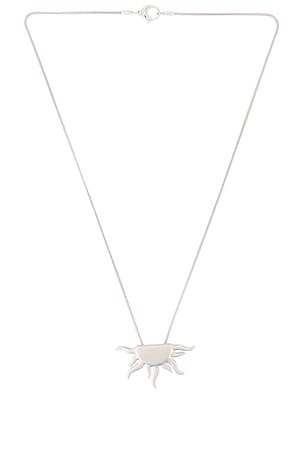 X Leslie Amon Chasing the Sun Statement Chain EMMA PILLS