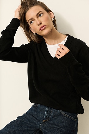 Knit V-neck Entire Studios