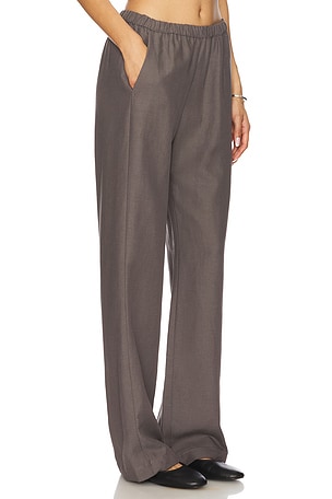 Enza Costa Twill Everywhere Pant in Charcoal. Size 4 / XL. Also