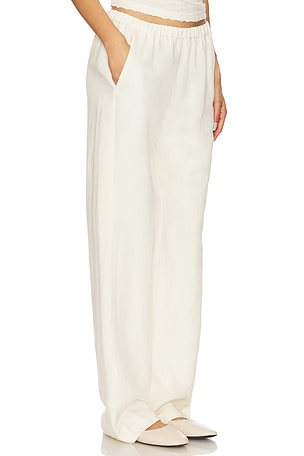 Enza Costa Twill Everywhere Pant in Cream