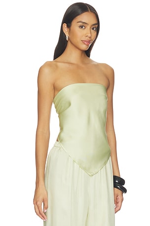 Enza costa fluid twill scarf top en color verde salvia