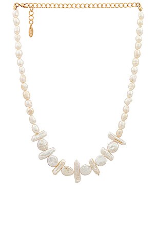 Statement Pearl Choker Necklace Ettika