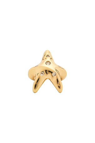 Ettika Starfish Hug Ear Cuff in Metallic Gold