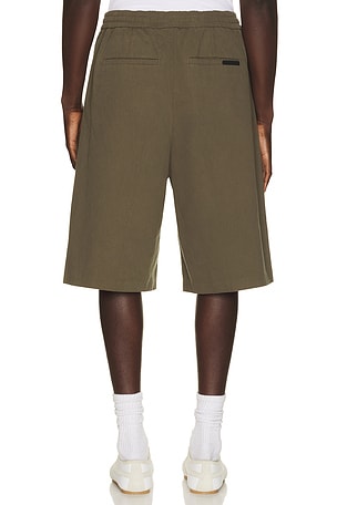 Fear of God ESSENTIALS Relaxed Drawstring Short in Brown