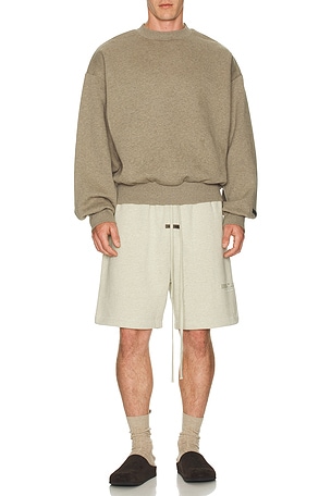 Classic Fit Fleece Crewneck Fear of God ESSENTIALS