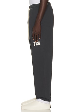Fear of God ESSENTIALS Classic Fleece Sweatpant in Grey
