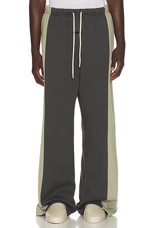 Fear of God ESSENTIALS