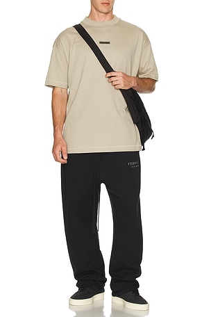 Classic Fit T-Shirt Fear of God ESSENTIALS