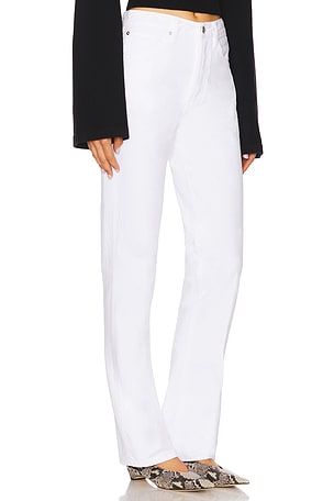 FRAME The Vertical in White