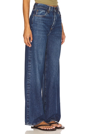 FRAME The Collegiate Jeans in Blue