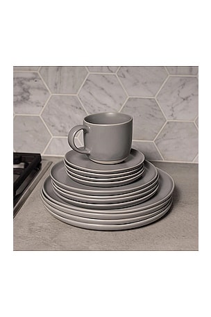 Fable The Dinner Plates Set of 4