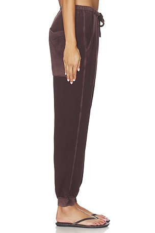 Free City Sunfades Pocket Sweatpant in Brown. Size M. Also