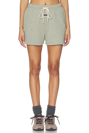 Classic Fit Short Fear of God ESSENTIALS