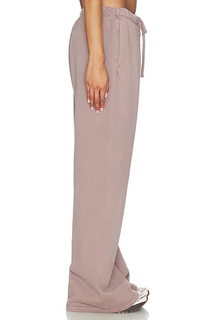 Fear of God ESSENTIALS Signature Classic Fit Flare Sweatpant in Mauve