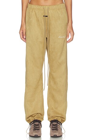 Fear of God ESSENTIALS Signature Relaxed Pant in Olive