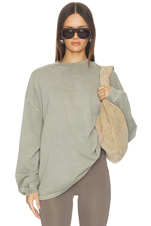 Signature 90's Fit Long Sleeve Tee Fear of God ESSENTIALS