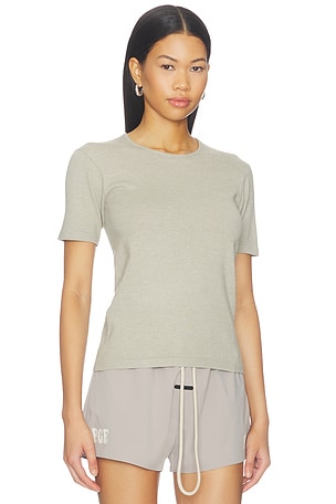 Fear of God ESSENTIALS Slim Classic Tee in Green. Size XS. Also