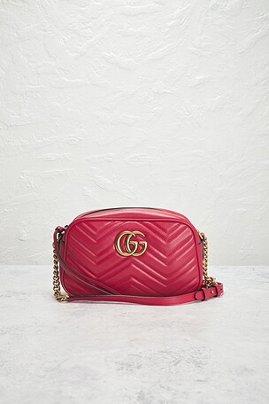 FWRD Renew Gucci GG Marmont Shoulder Bag in Red